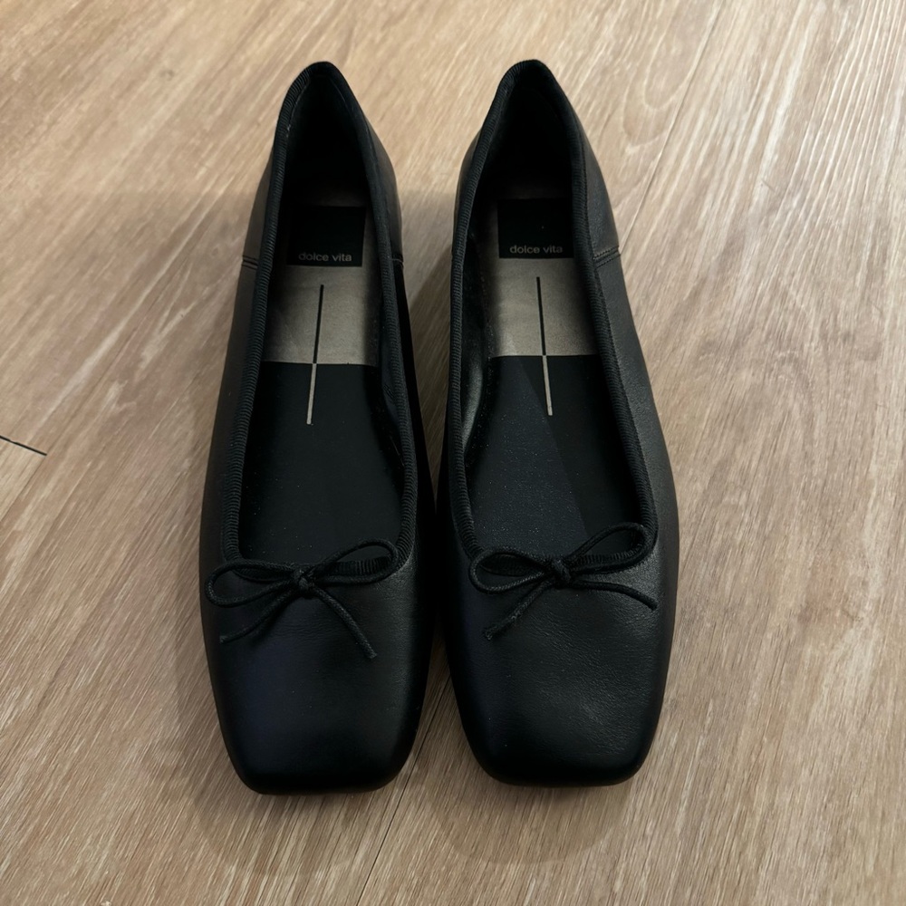 Dolce Vita flats